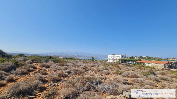 Image No.2-Terrain à vendre à Crète