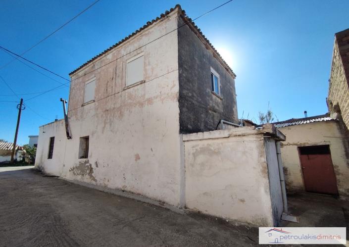 Image No.9-3 Bed House for sale