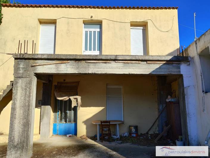 Image No.4-Maison de village de 1 chambre à vendre à Theriso