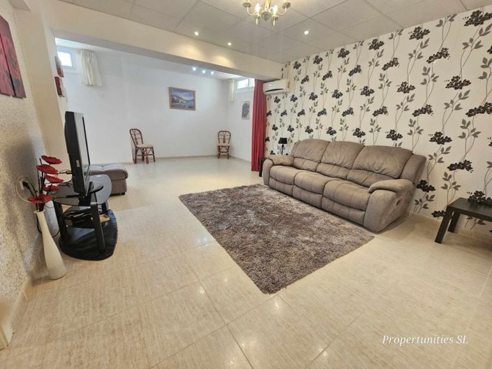 Image No.36-4 Bed House for sale