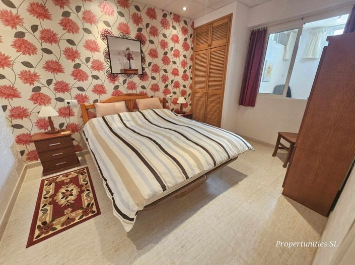 Image No.43-4 Bed House for sale