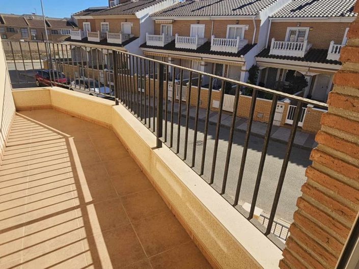 Image No.10-3 Bed Apartment for sale