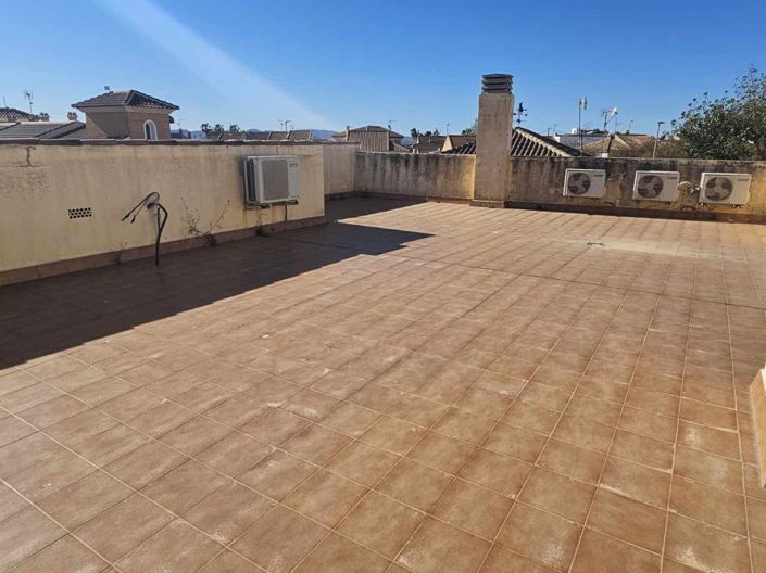 Image No.24-3 Bed Apartment for sale