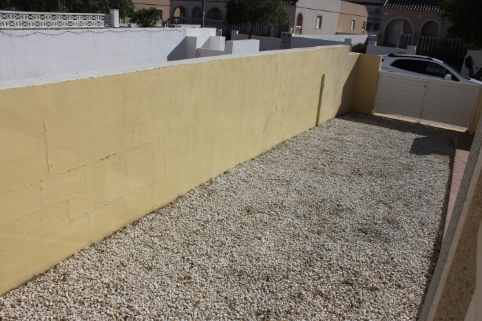 Image No.17-2 Bed Property for sale