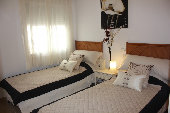 Image No.6-2 Bed Property for sale