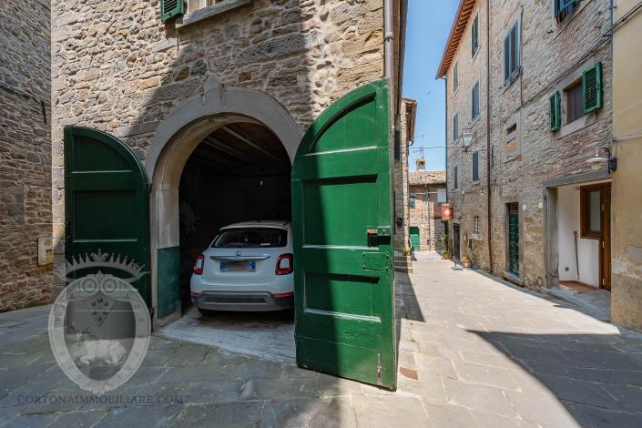 Image No.5-3 Bed Townhouse for sale