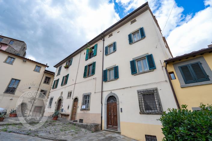 Image No.2-Maison de ville de 4 chambres à vendre à Castiglion Fiorentino