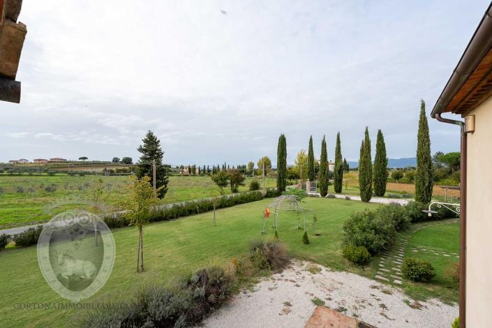 Image No.42-Ferme de 7 chambres à vendre à Cortona