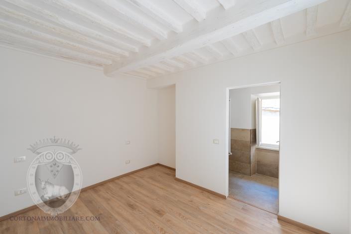 Image No.12-1 Bed Apartment for sale