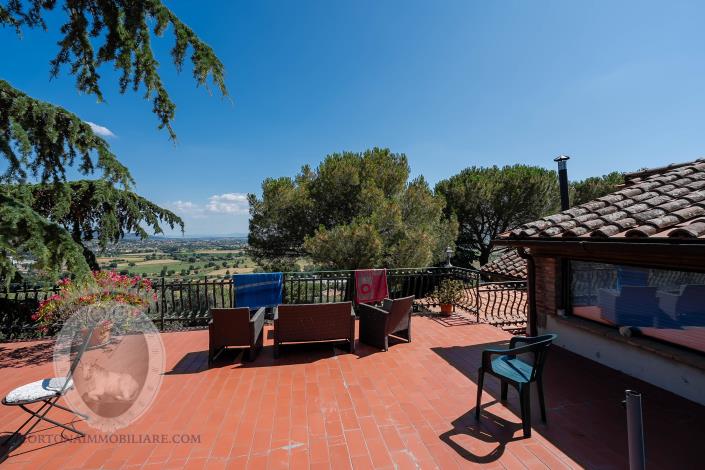 Image No.12-Ferme de 4 chambres à vendre à Cortona