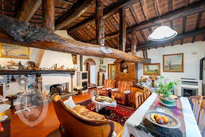 Image No.19-Ferme de 4 chambres à vendre à Cortona