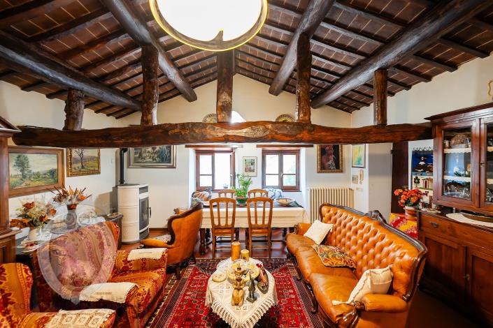 Image No.20-Ferme de 4 chambres à vendre à Cortona