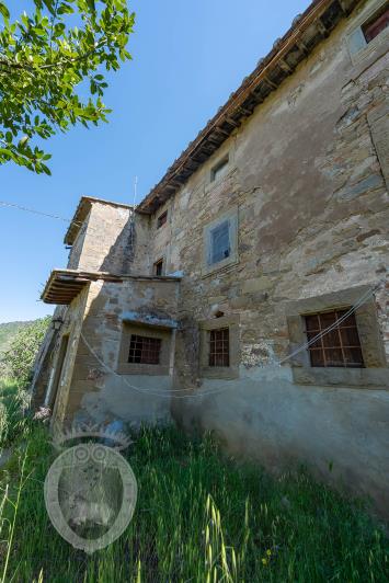 Image No.14-Ferme de 8 chambres à vendre à Cortona