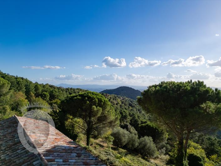 Image No.3-Ferme de 3 chambres à vendre à Cortona