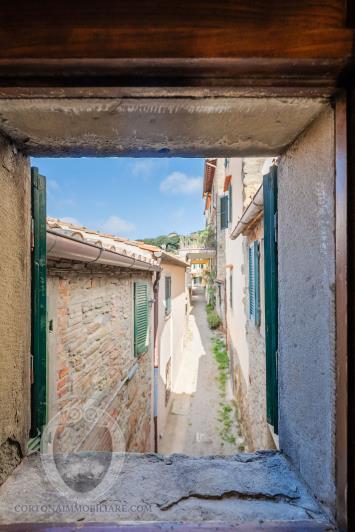 Image No.17-2 Bed Apartment for sale