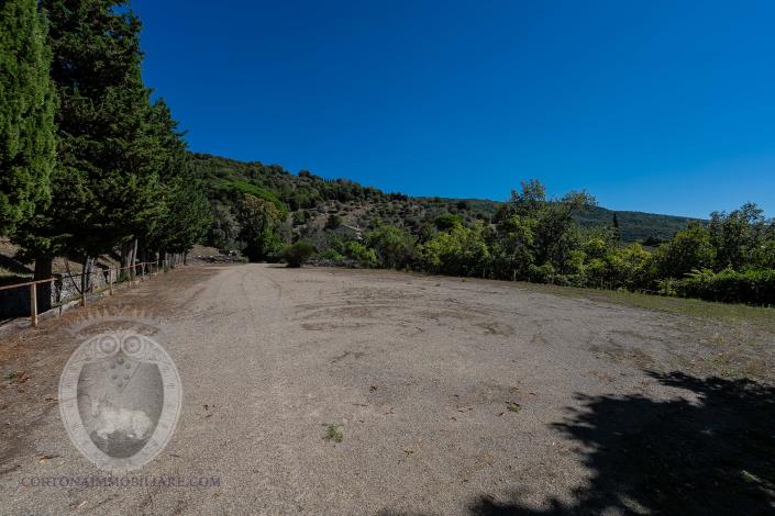Image No.7-Ferme de 8 chambres à vendre à Cortona