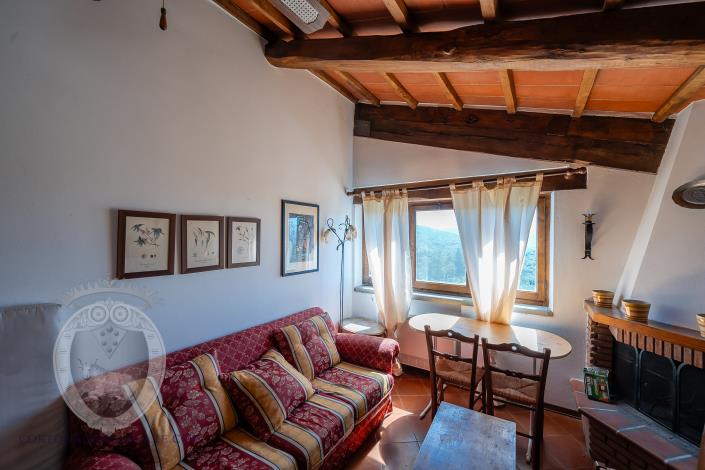 Image No.16-Ferme de 8 chambres à vendre à Cortona