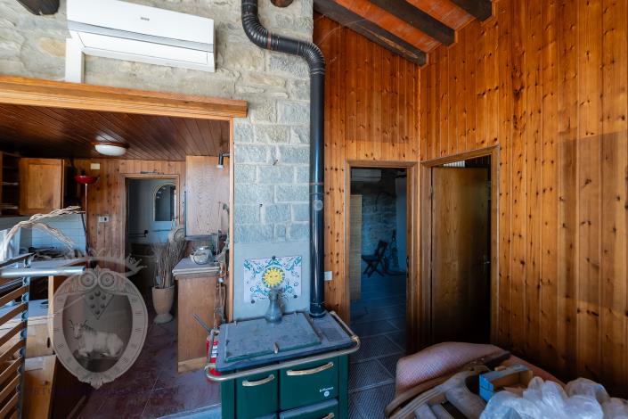 Image No.21-Ferme de 8 chambres à vendre à Cortona