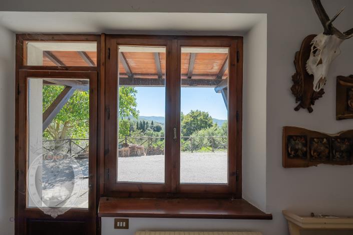 Image No.25-Ferme de 8 chambres à vendre à Cortona