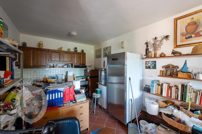 Image No.26-Ferme de 8 chambres à vendre à Cortona