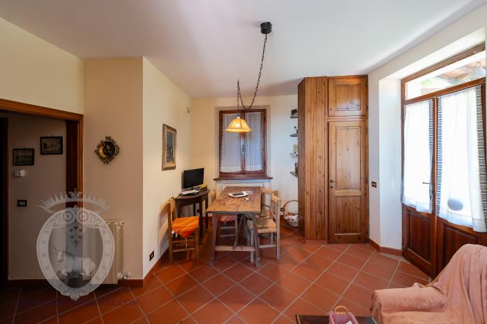 Image No.28-Ferme de 8 chambres à vendre à Cortona