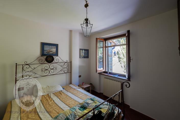 Image No.31-Ferme de 8 chambres à vendre à Cortona