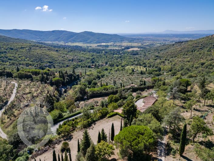 Image No.40-Ferme de 8 chambres à vendre à Cortona