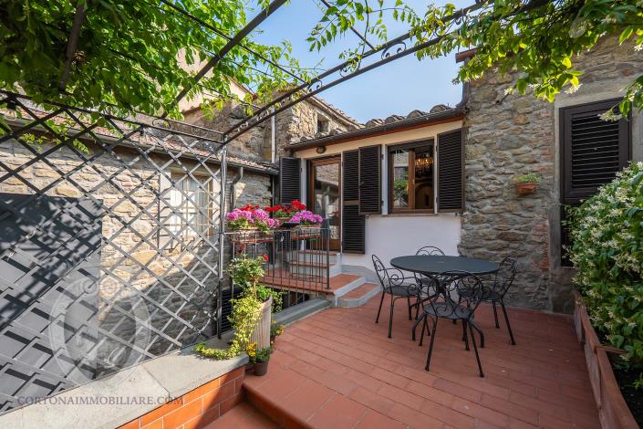 Image No.3-Maison de ville de 3 chambres à vendre à Cortona