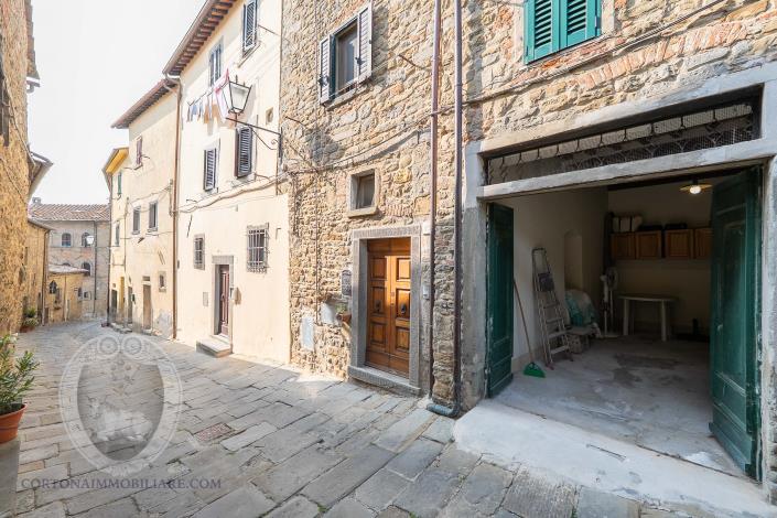 Image No.40-Maison de ville de 3 chambres à vendre à Cortona