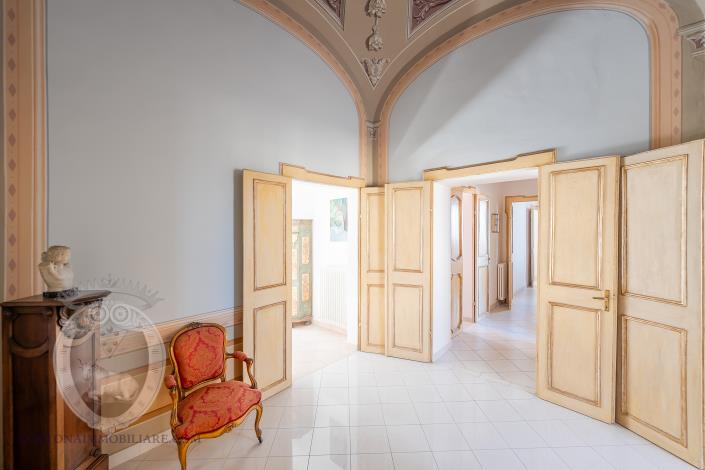 Image No.20-3 Bed Apartment for sale