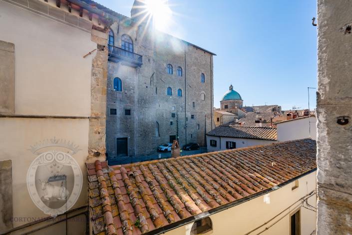 Image No.24-3 Bed Apartment for sale