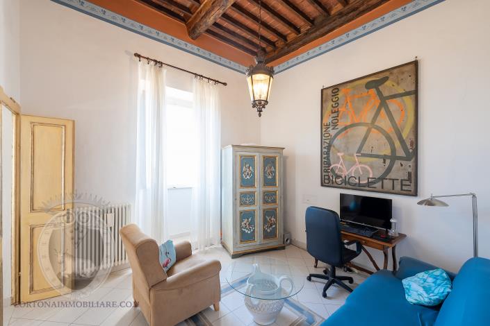 Image No.29-3 Bed Apartment for sale