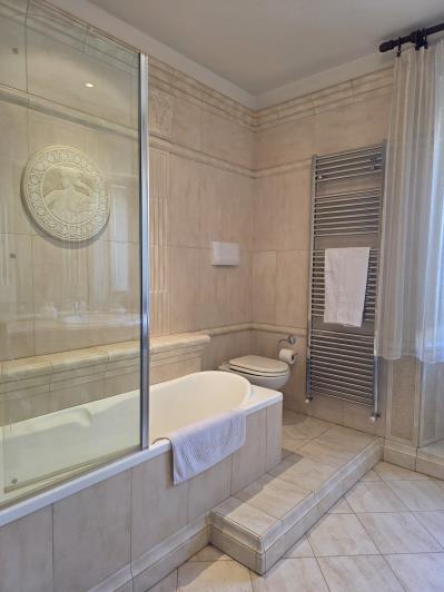 Image No.44-3 Bed Apartment for sale