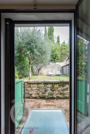 Image No.17-2 Bed Apartment for sale