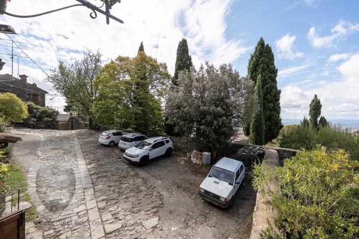 Image No.27-2 Bed Apartment for sale