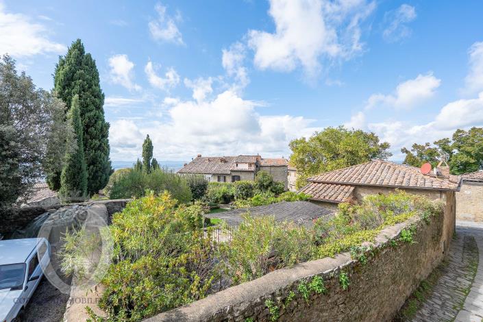 Image No.26-2 Bed Apartment for sale