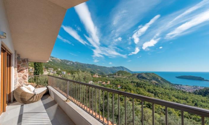 Image No.4-7 Bed Villa / Detached for sale