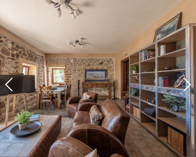 Image No.20-7 Bed Villa / Detached for sale