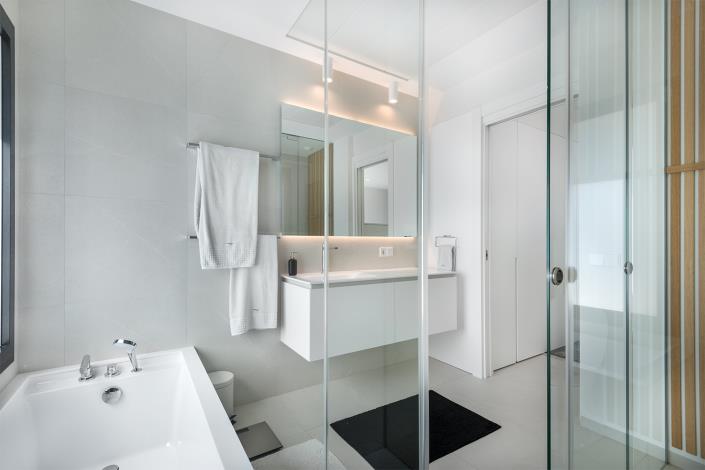 Image No.14-4 Bed Villa for sale