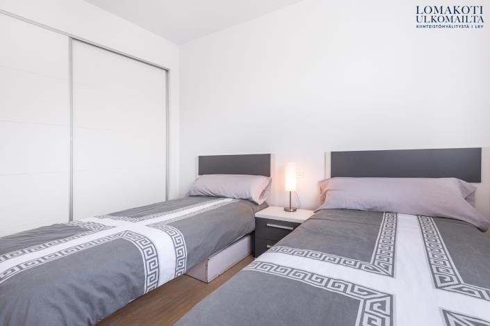 Image No.33-2 Bed Apartment for sale