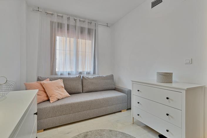 Image No.15-2 Bed Apartment for sale