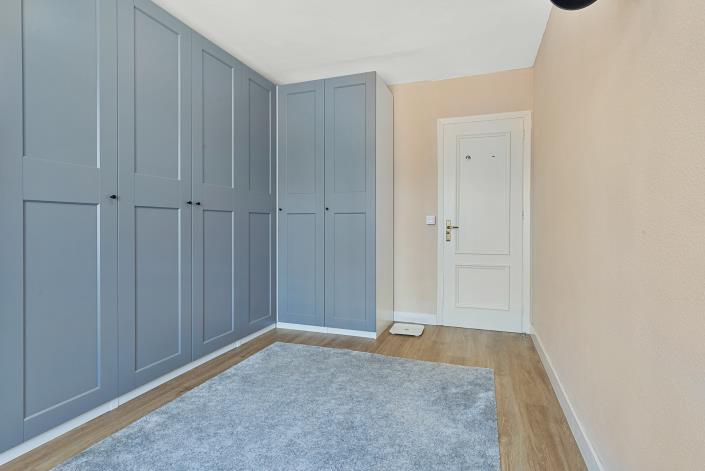 Image No.24-2 Bed Apartment for sale