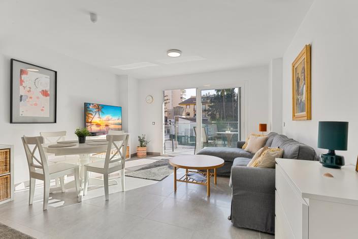 Image No.4-2 Bed Apartment for sale