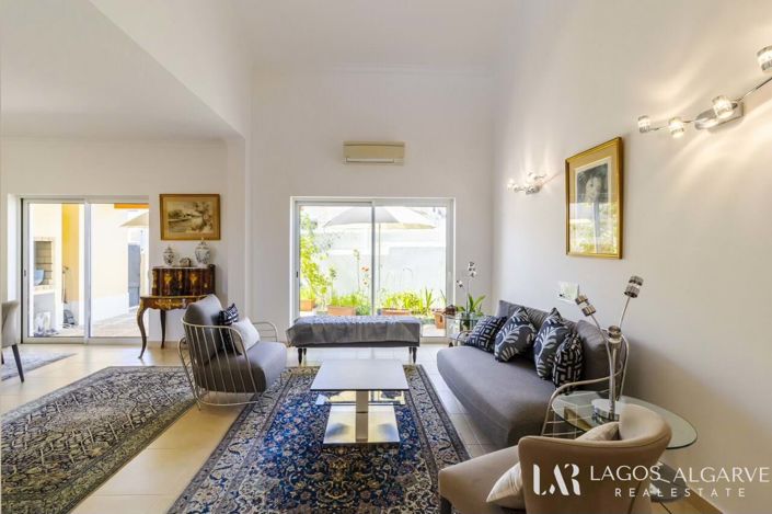 Image No.2-Maison de ville de 3 chambres à vendre à Porto de Mos