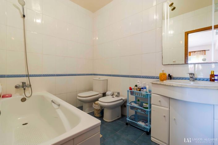 Image No.15-2 Bed Apartment for sale