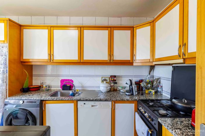 Image No.21-2 Bed Apartment for sale