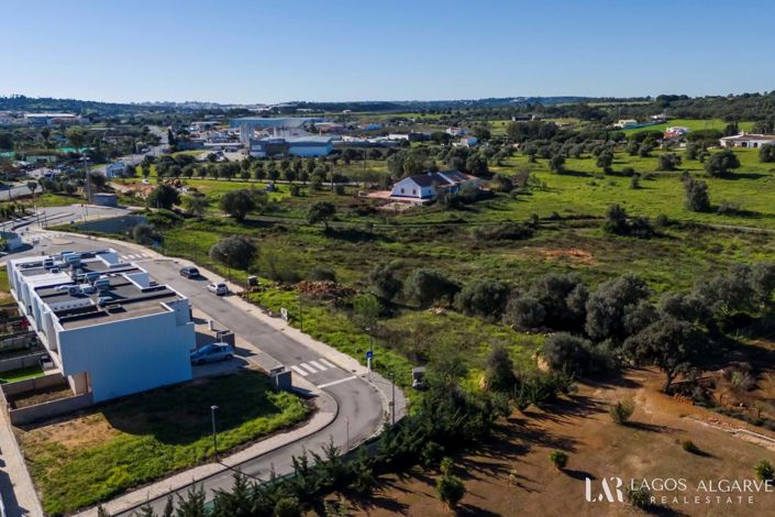 Image No.11-Terre à vendre à Lagos