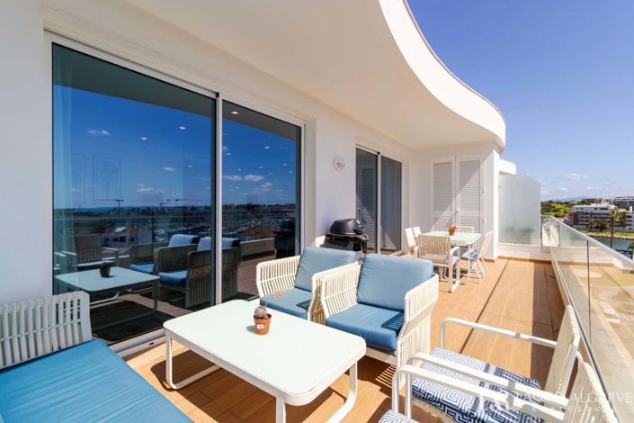 Image No.16-2 Bed Apartment for sale