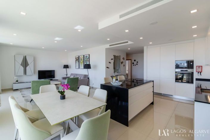 Image No.17-2 Bed Apartment for sale