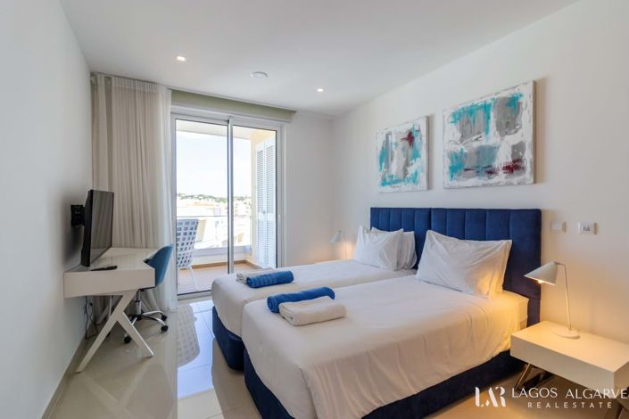 Image No.26-2 Bed Apartment for sale